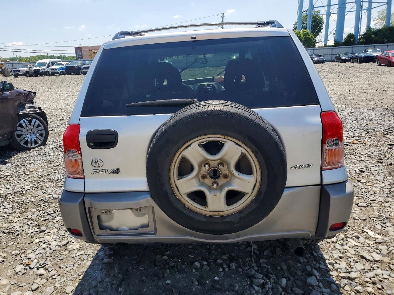 2003 TOYOTA RAV4