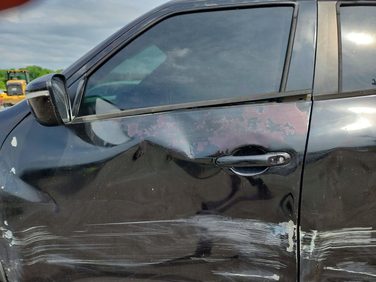 2015 NISSAN Juke