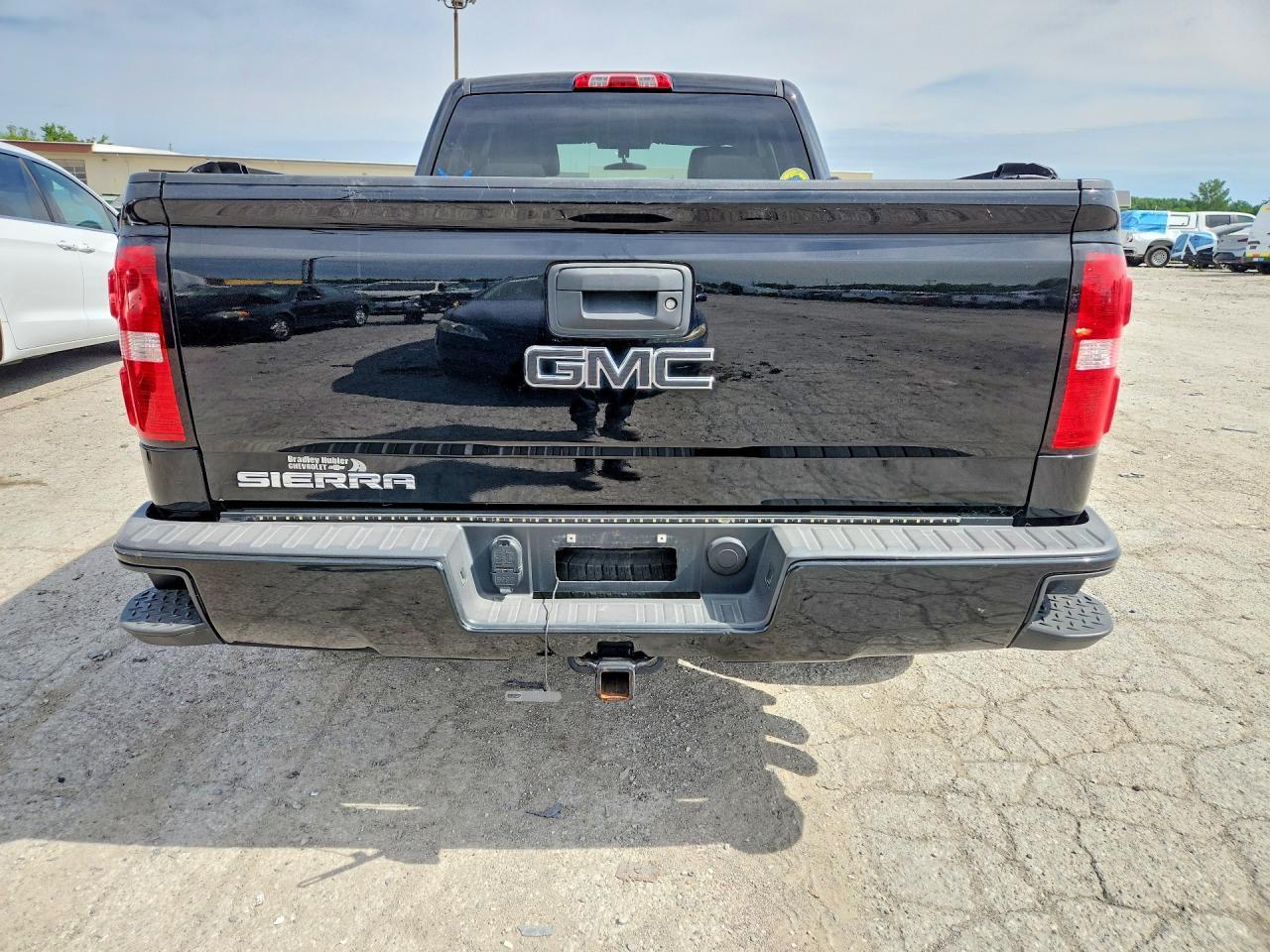 2016 GMC Sierra