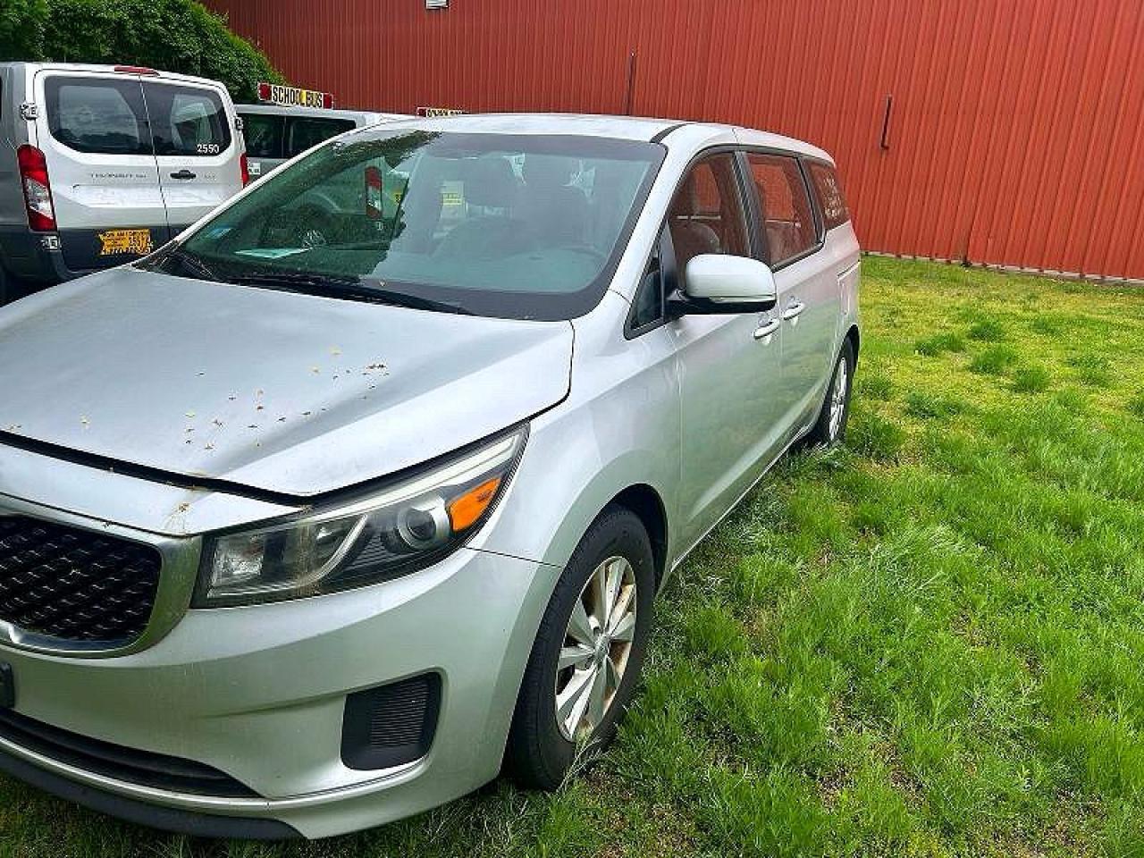 2016 KIA SEDONA
