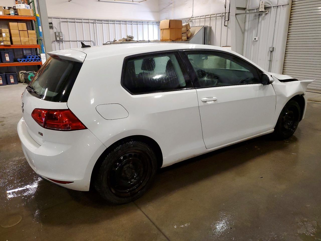 2015 VOLKSWAGEN GOLF