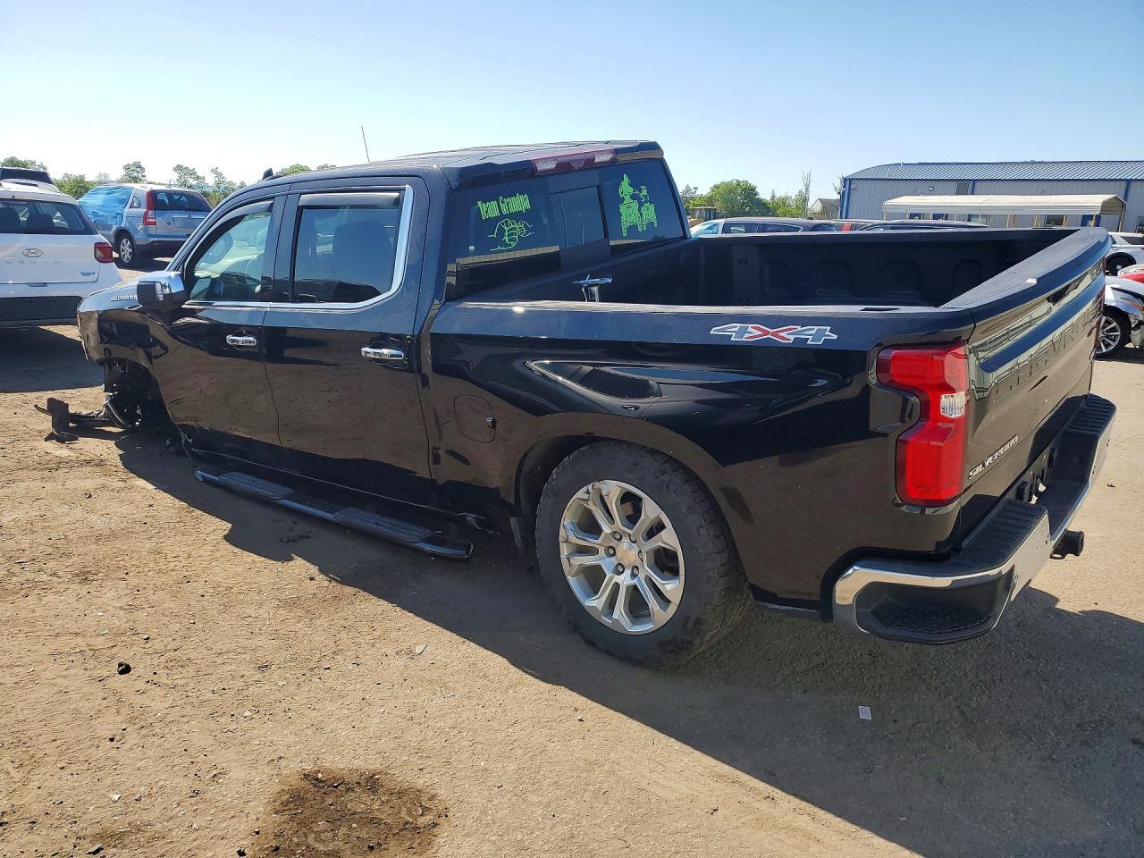 2022 CHEVROLET Silverado
