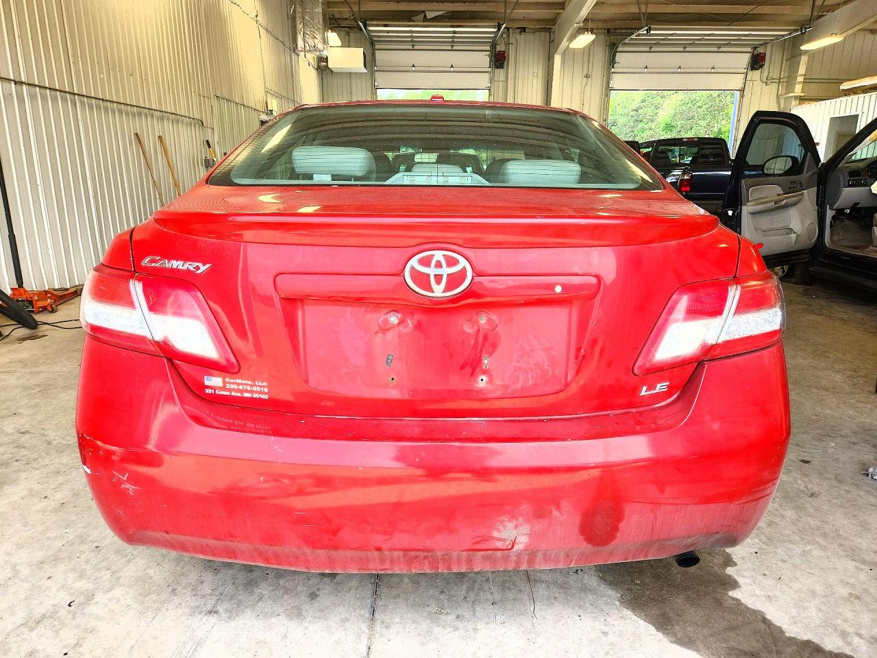 2010 TOYOTA CAMRY