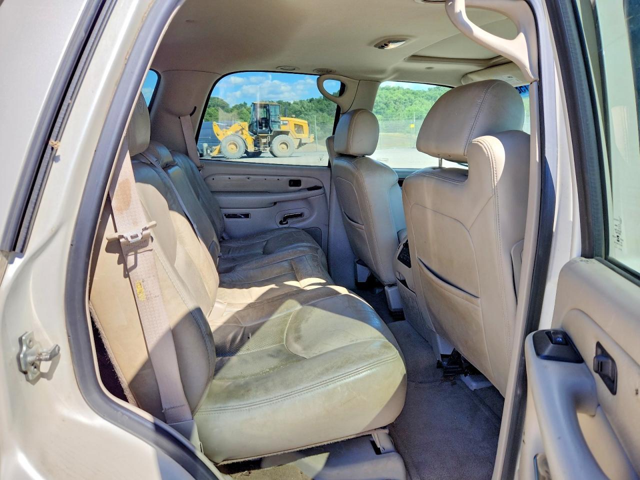2005 CADILLAC ESCALADE