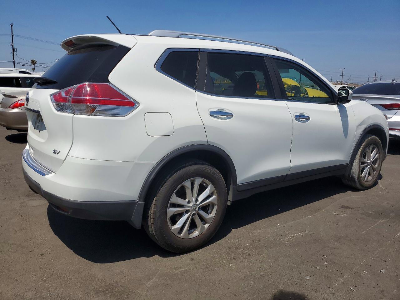 2016 NISSAN ROGUE