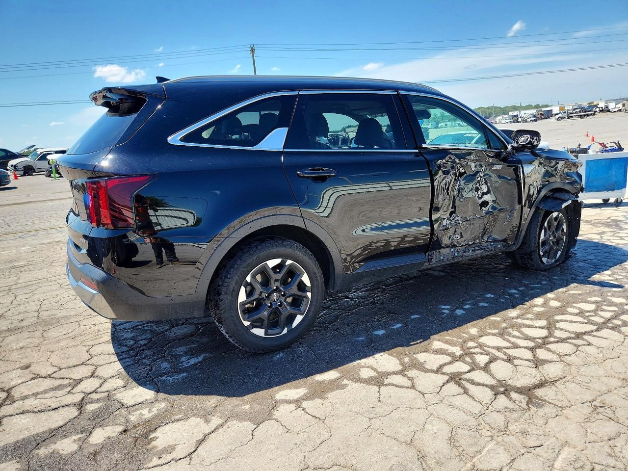 2024 KIA SORENTO