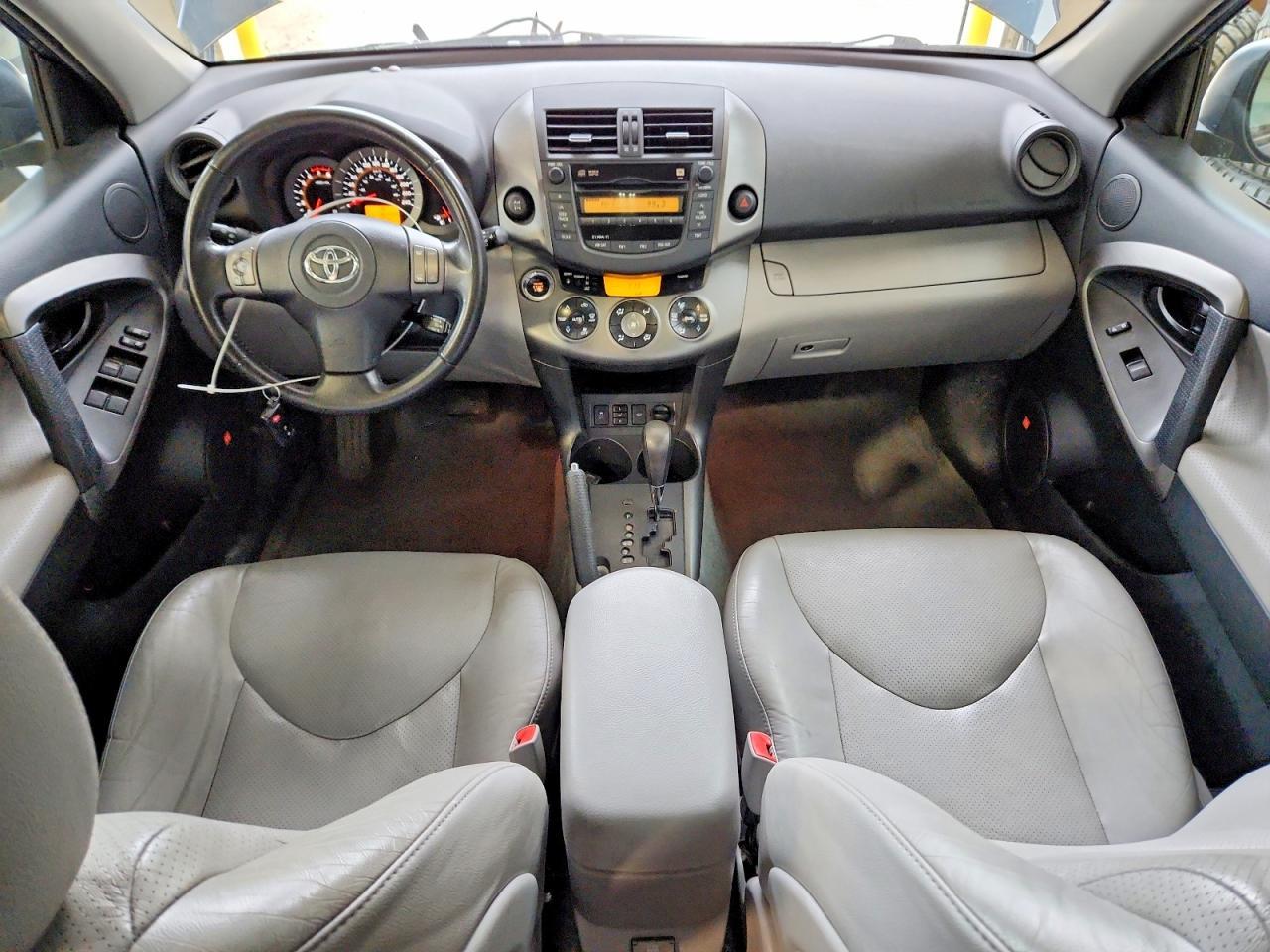 2011 TOYOTA RAV4