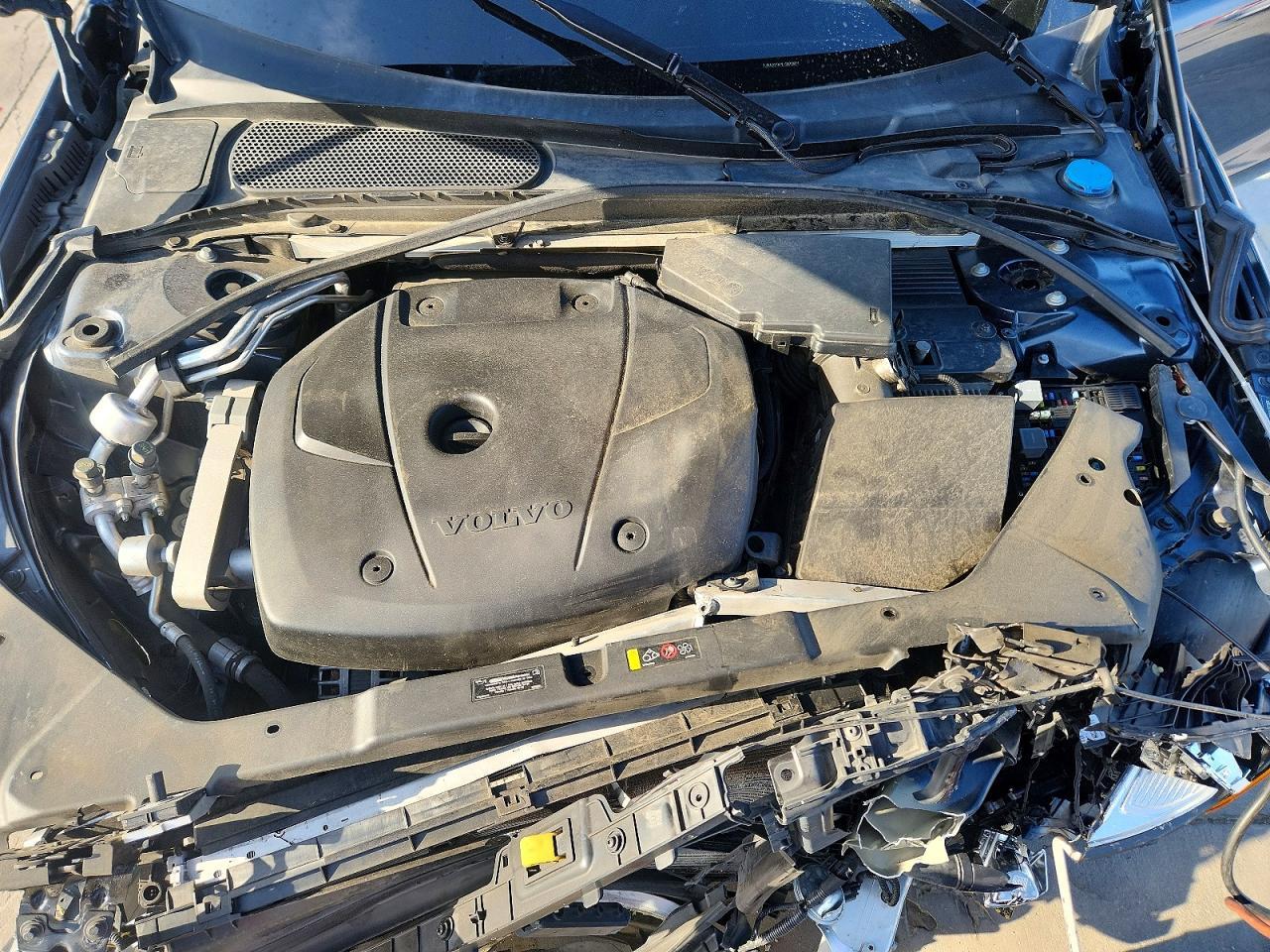 2020 VOLVO S60