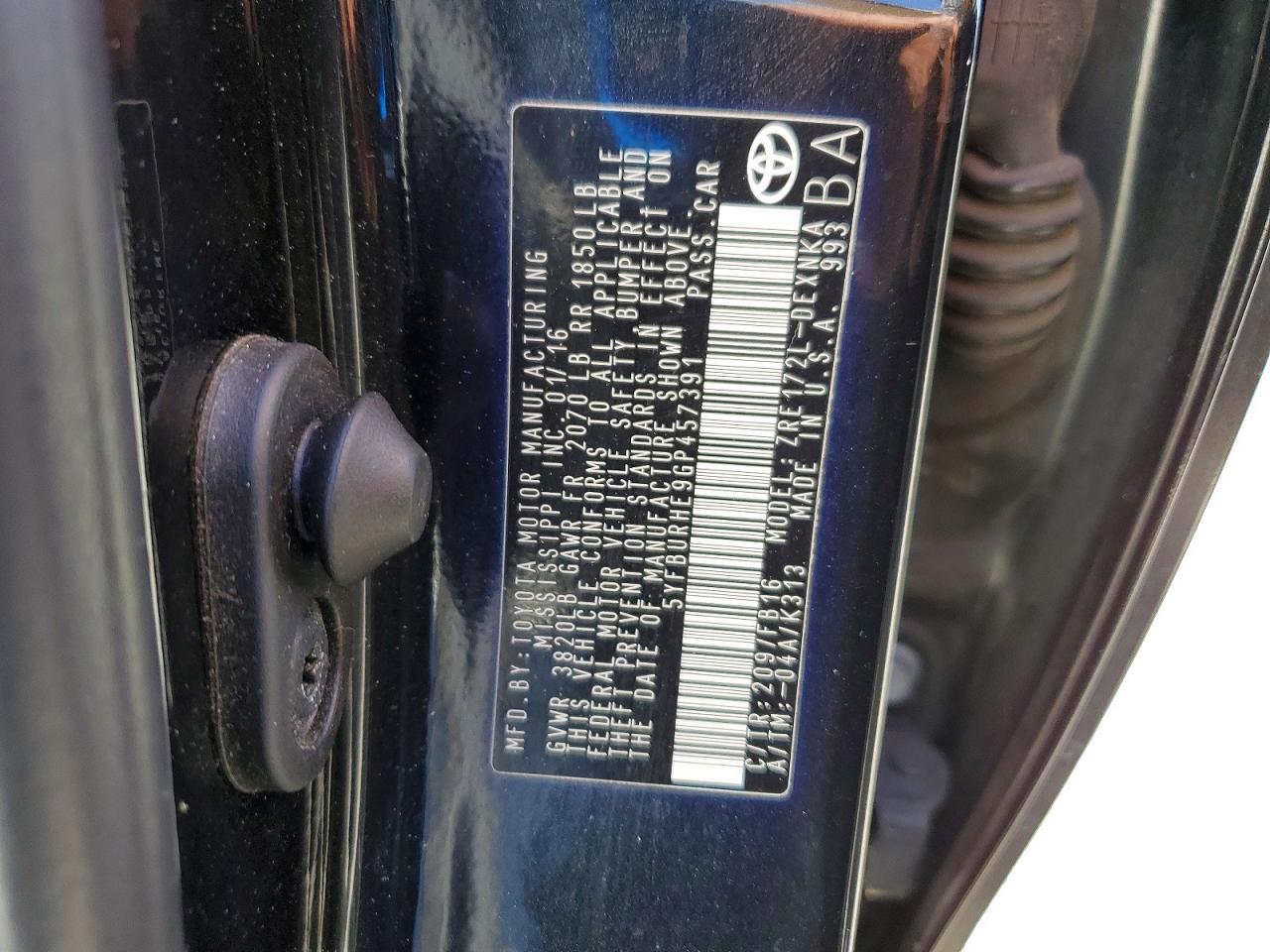 2016 TOYOTA COROLLA