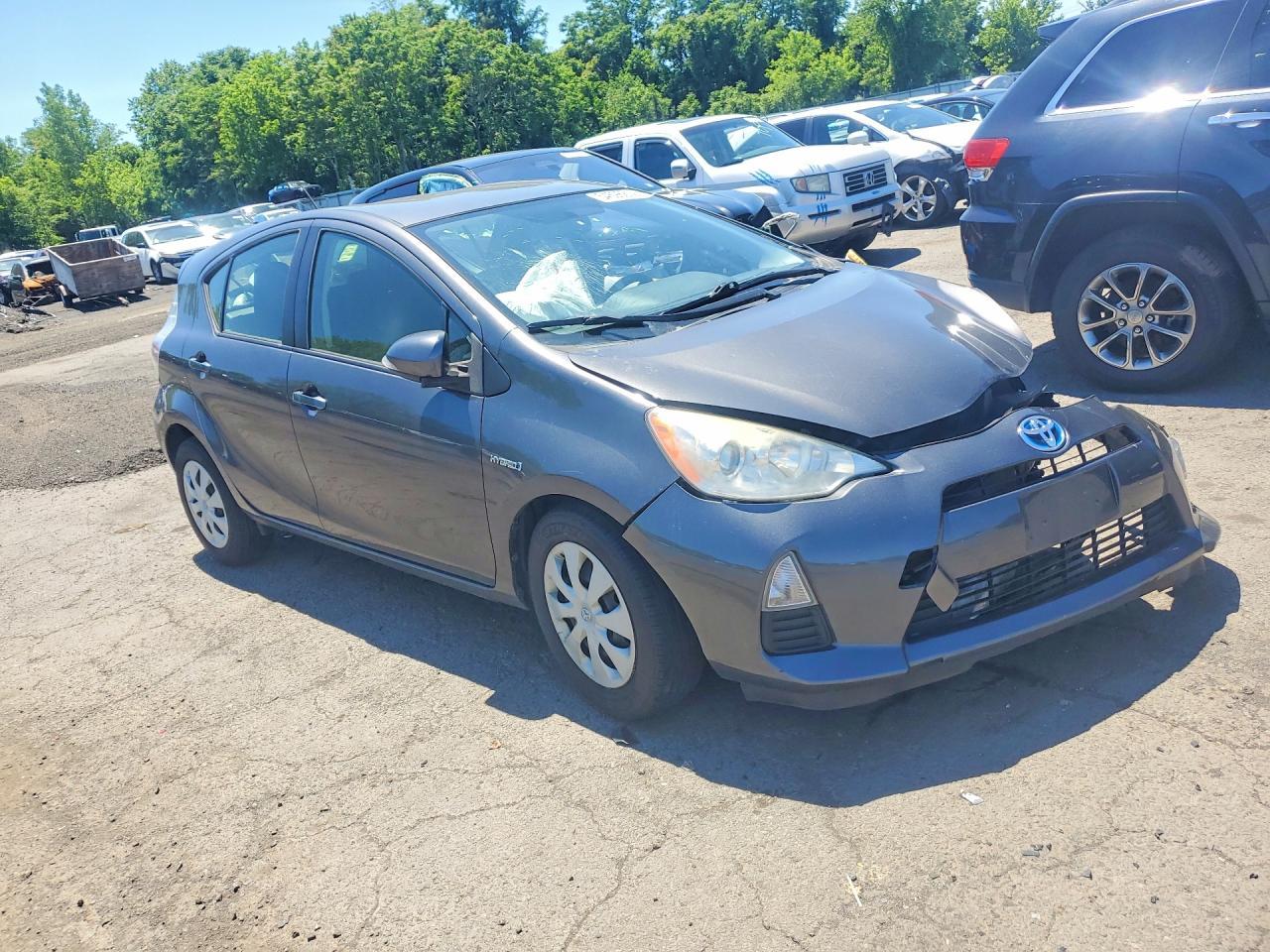 2012 TOYOTA Prius c
