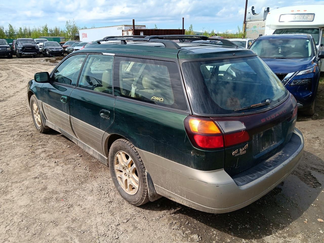 2000 SUBARU Legacy