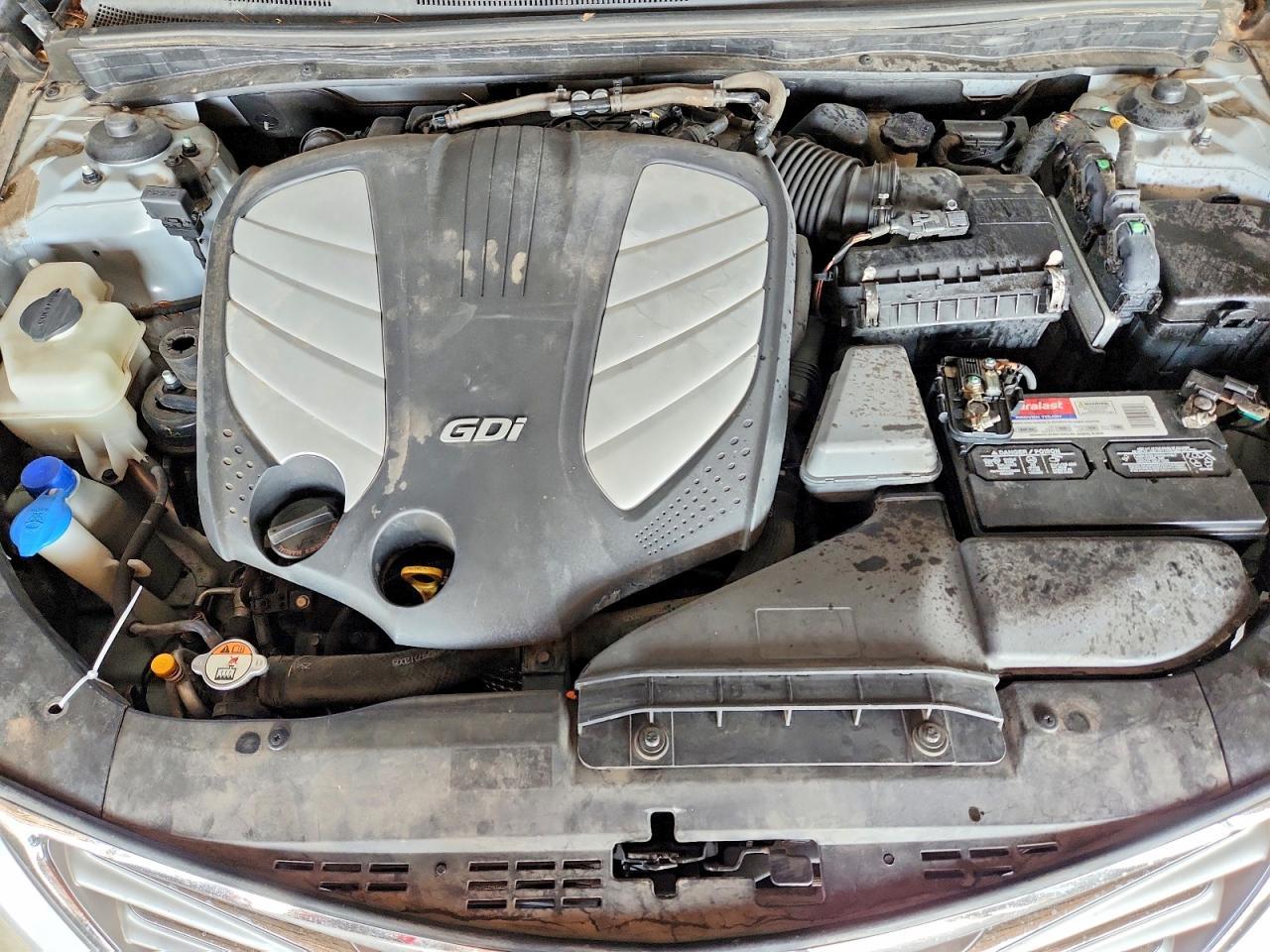 2012 HYUNDAI Azera