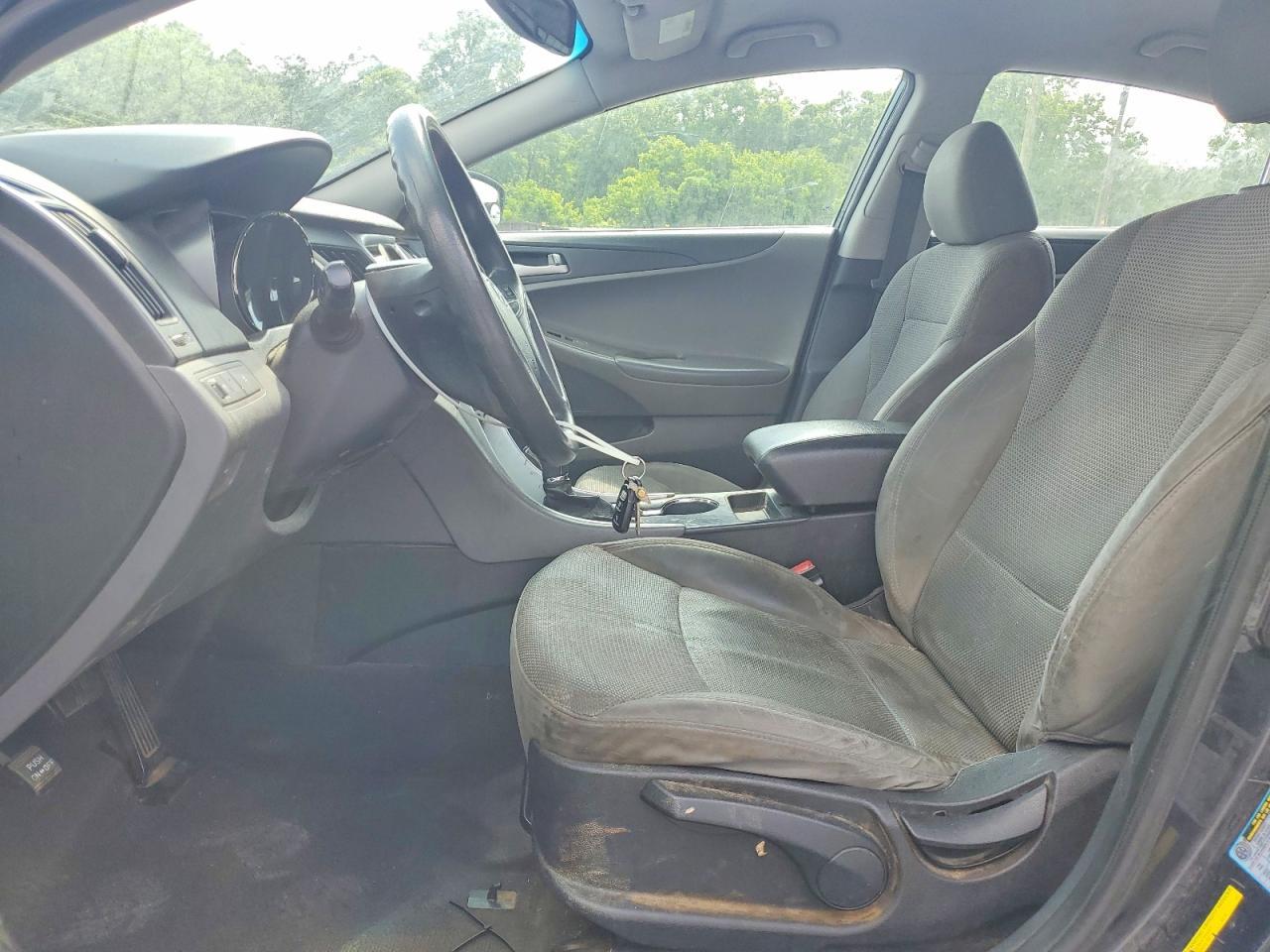 2013 HYUNDAI SONATA