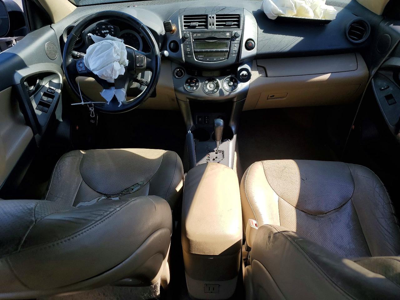 2011 TOYOTA RAV4