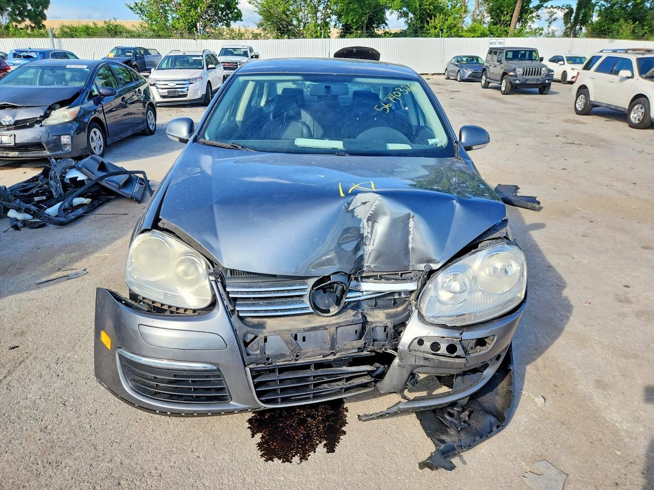 2010 VOLKSWAGEN JETTA