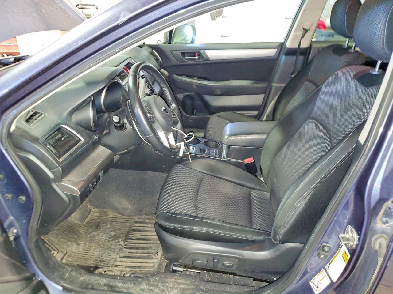 2015 SUBARU Outback