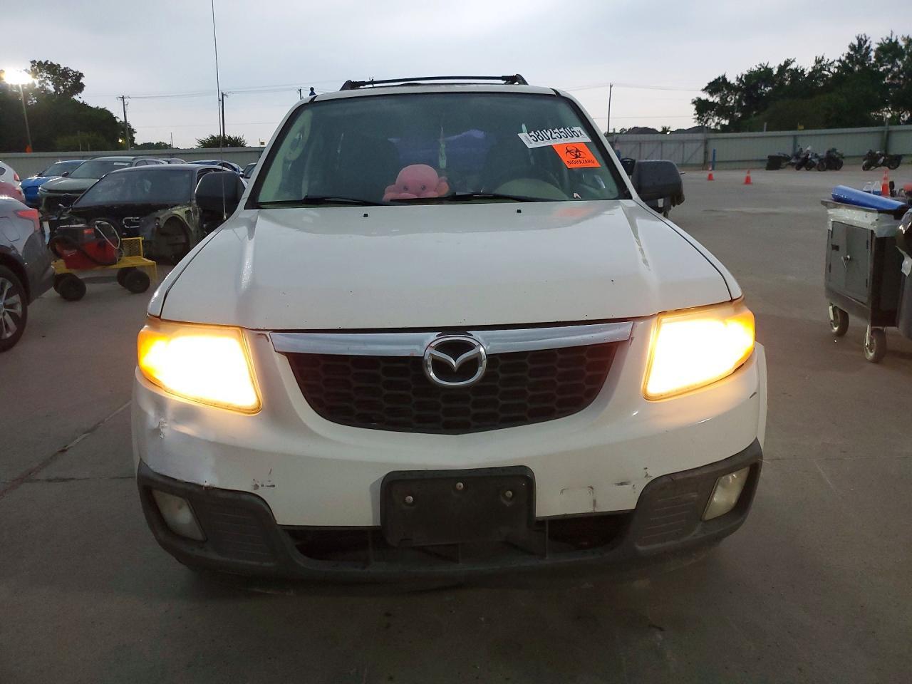 2009 MAZDA Tribute