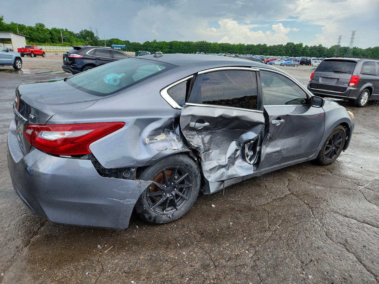 2018 NISSAN ALTIMA