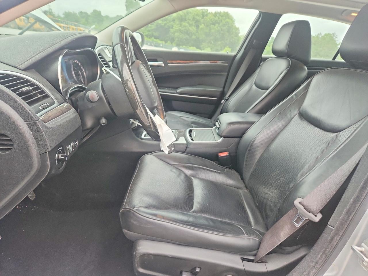 2020 CHRYSLER 300