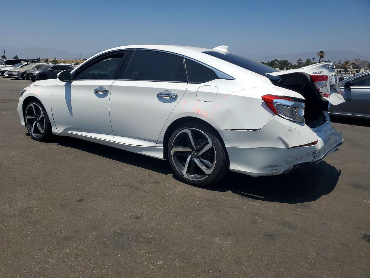 2019 HONDA ACCORD