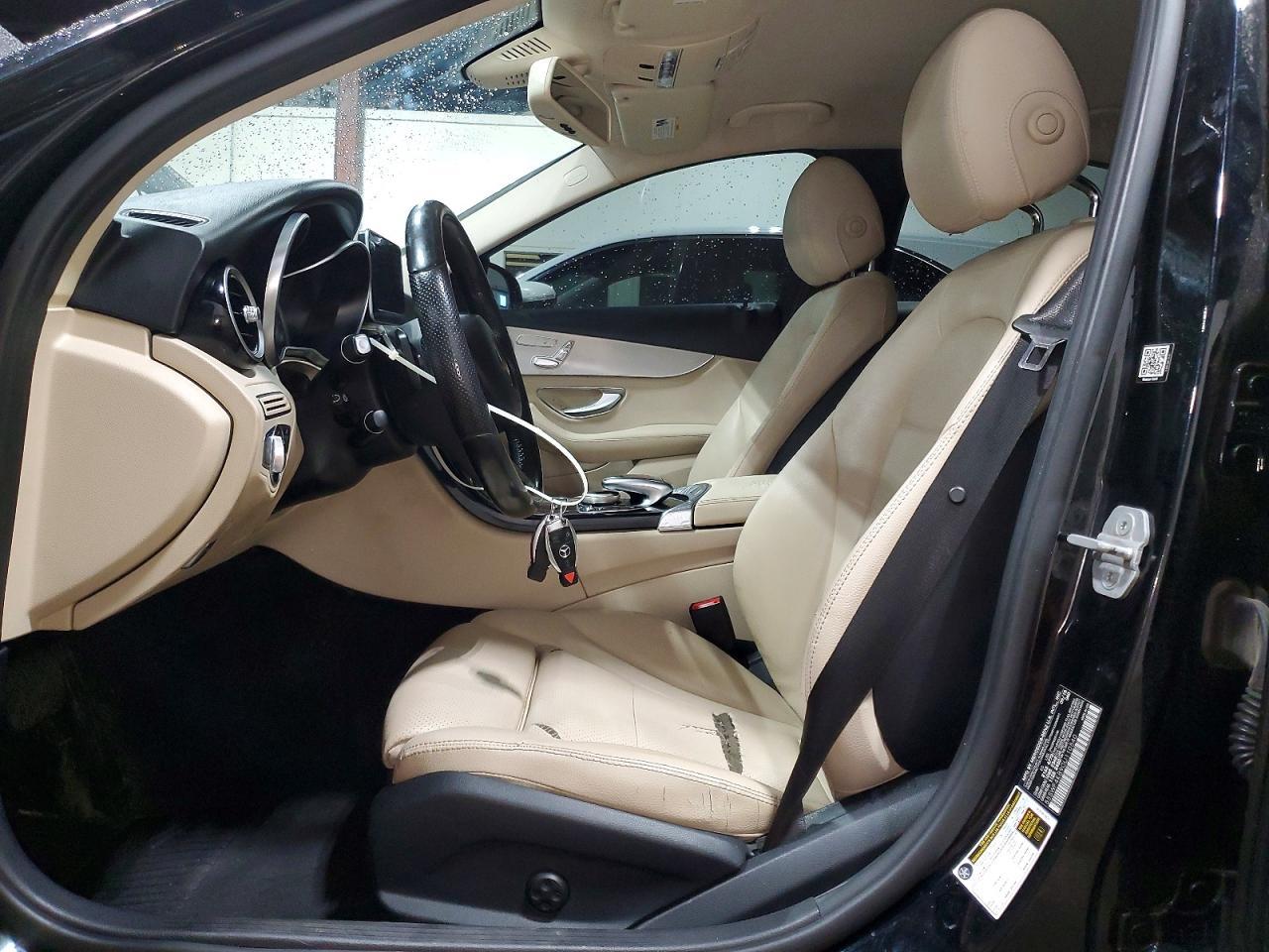 2016 MERCEDES-BENZ C-CLASS