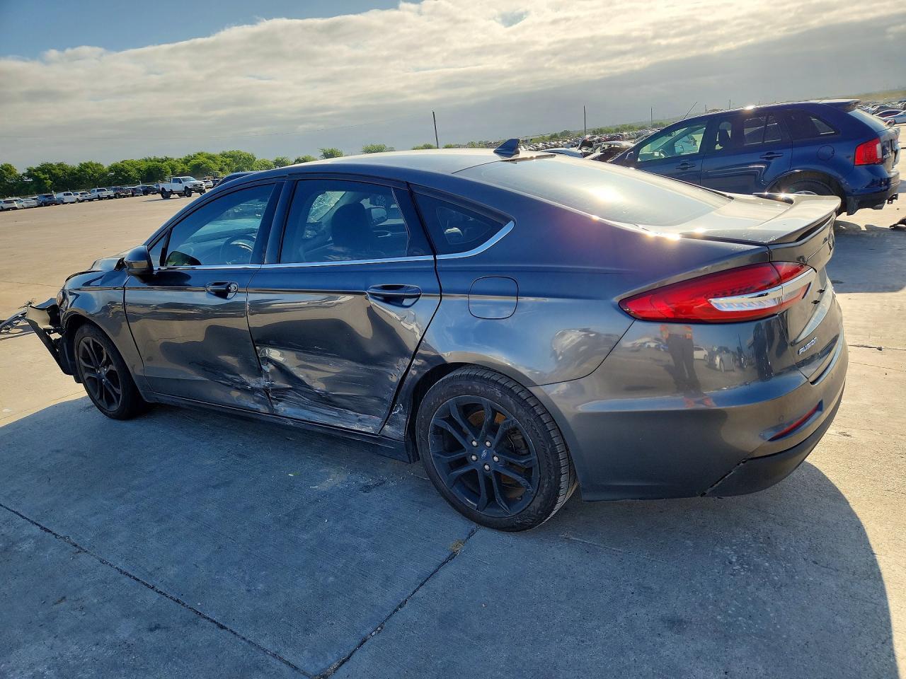 2019 FORD FUSION