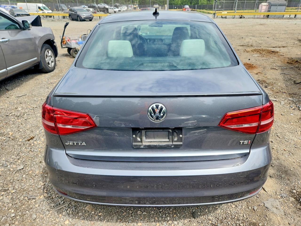 2015 VOLKSWAGEN JETTA