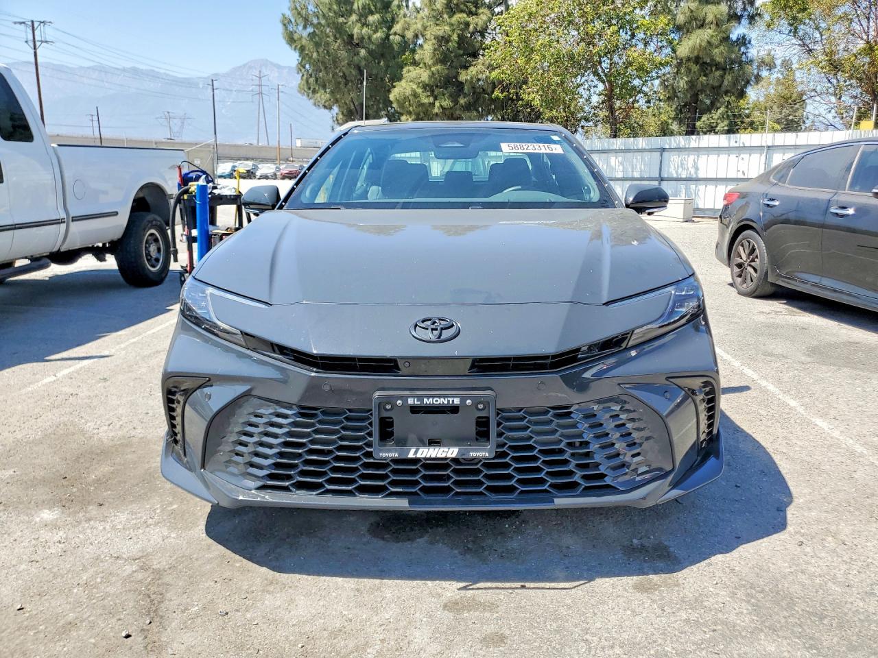 2025 TOYOTA CAMRY