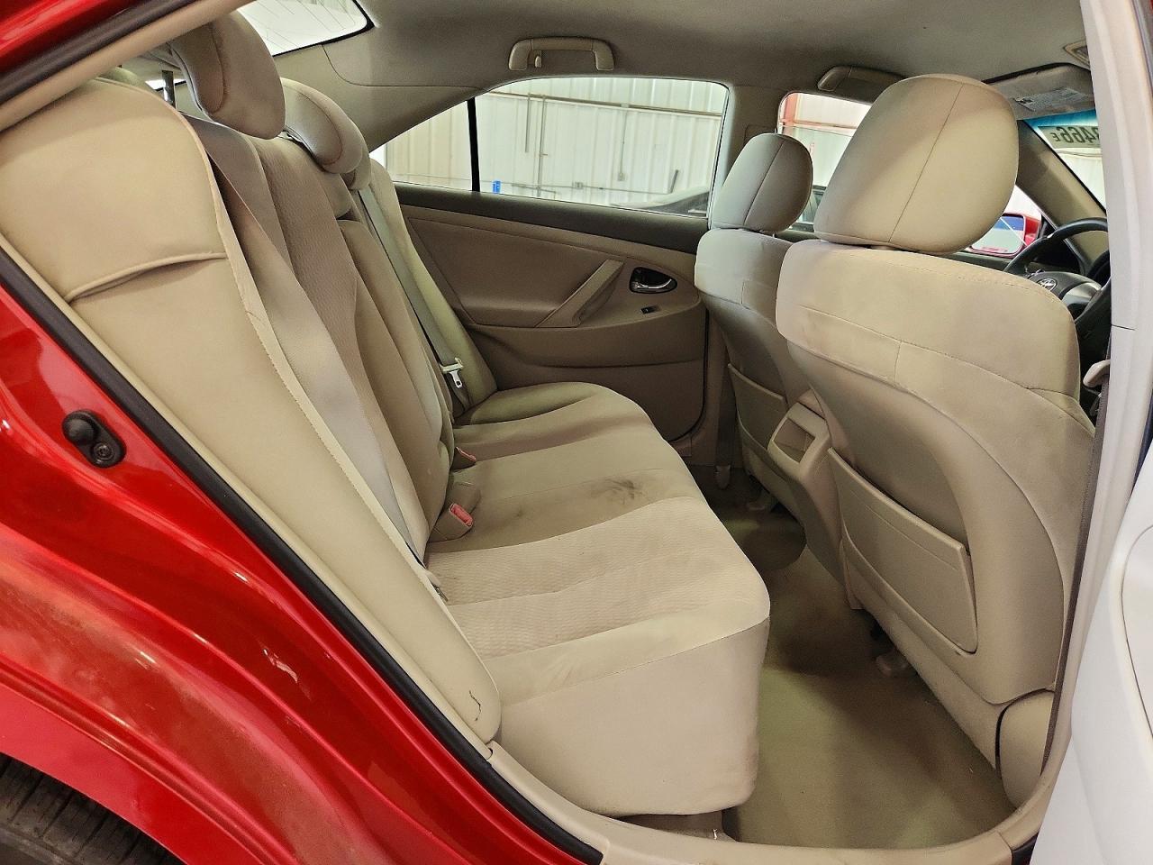 2011 TOYOTA CAMRY