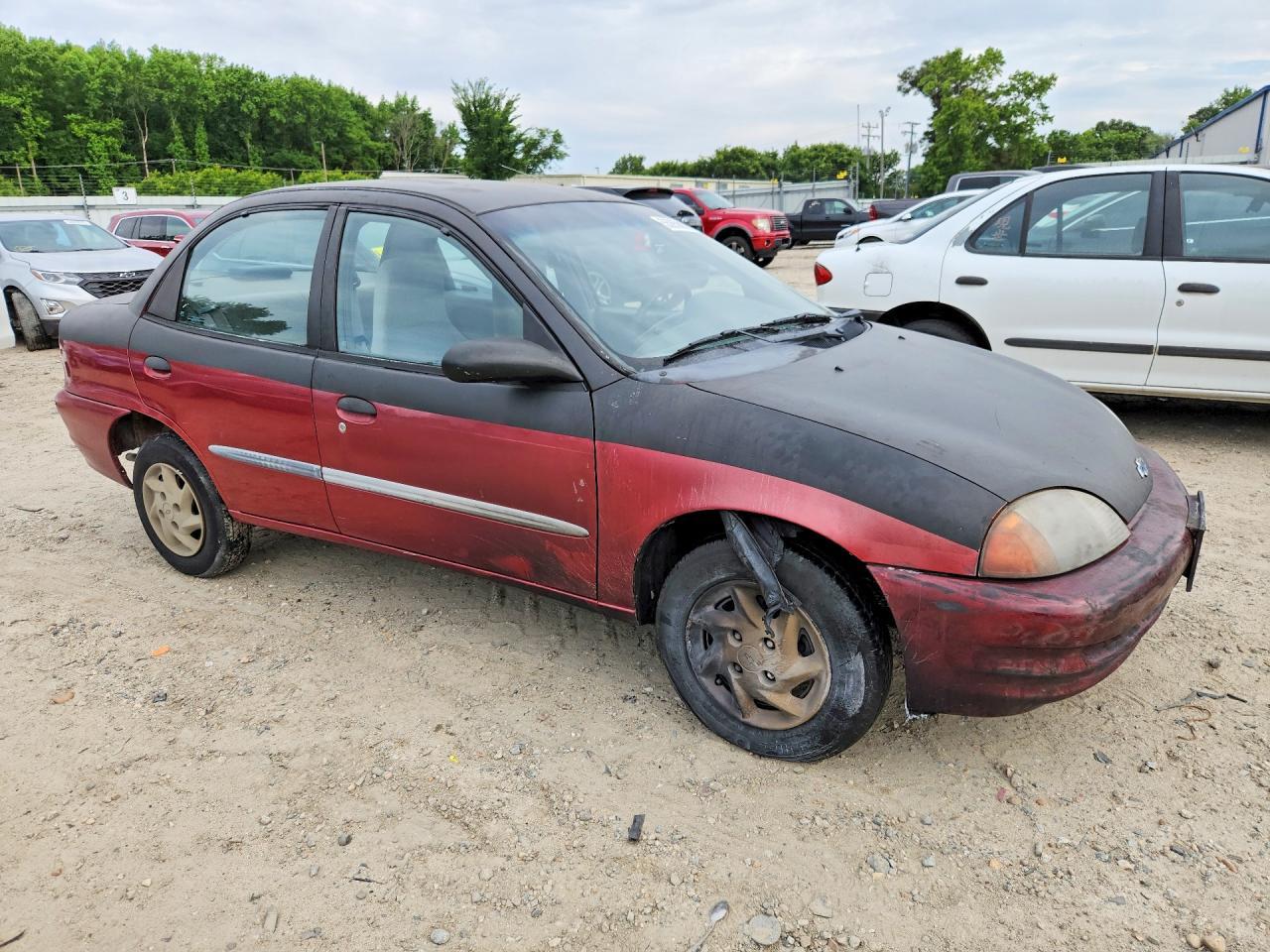 2000 CHEVROLET Metro