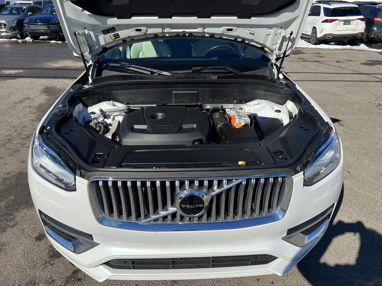 2021 VOLVO XC90