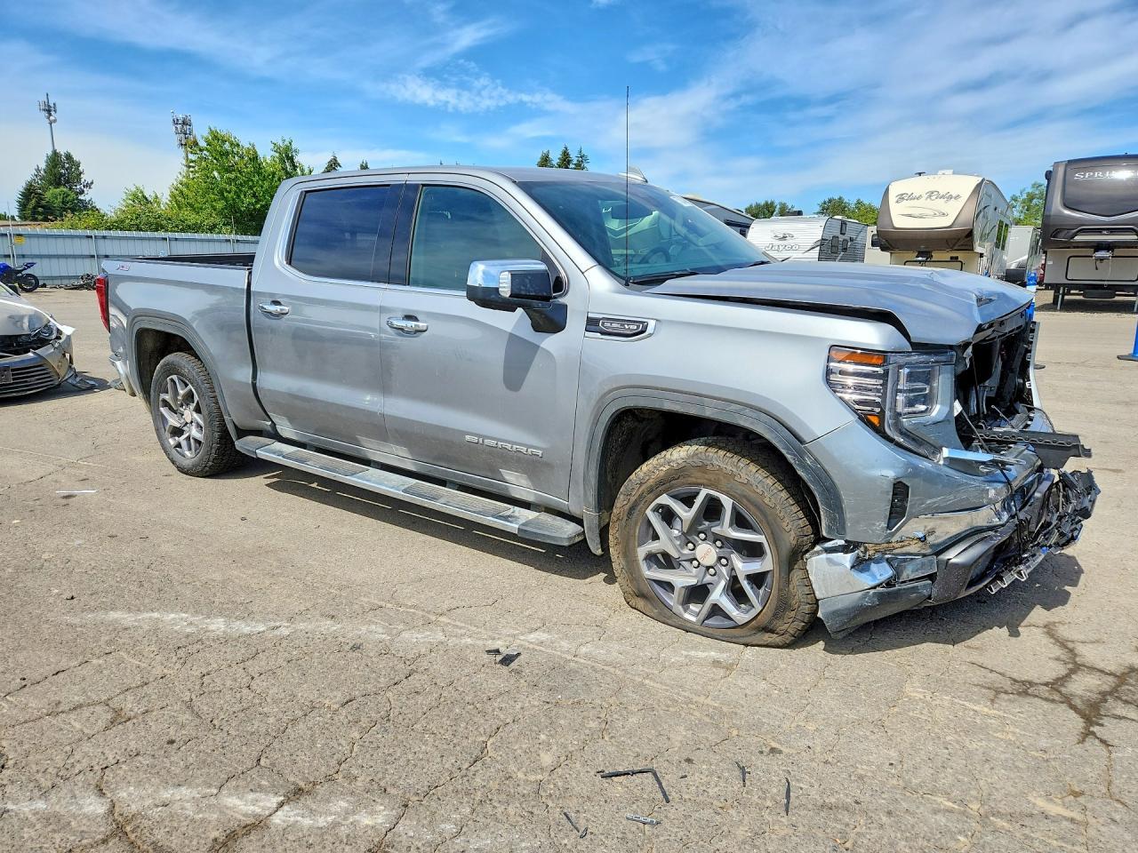 2025 GMC Sierra