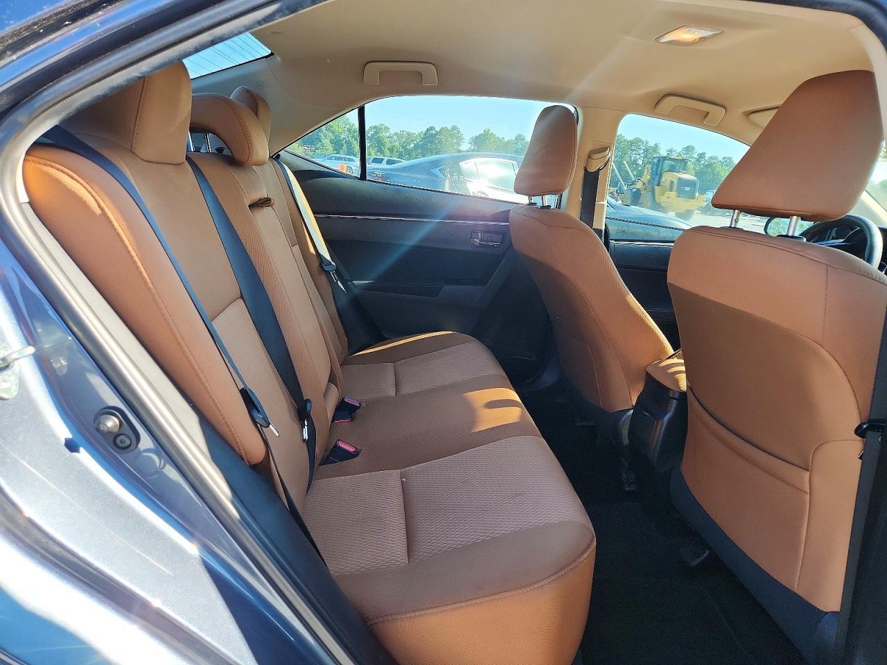 2015 TOYOTA COROLLA