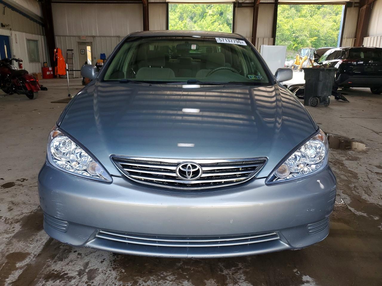 2005 TOYOTA CAMRY