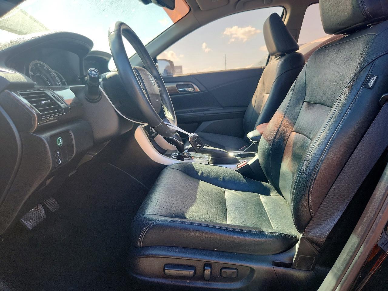 2017 HONDA ACCORD