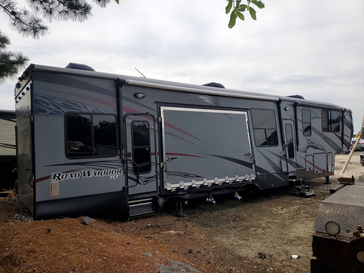 2015 HEARTLAND Road Warrior