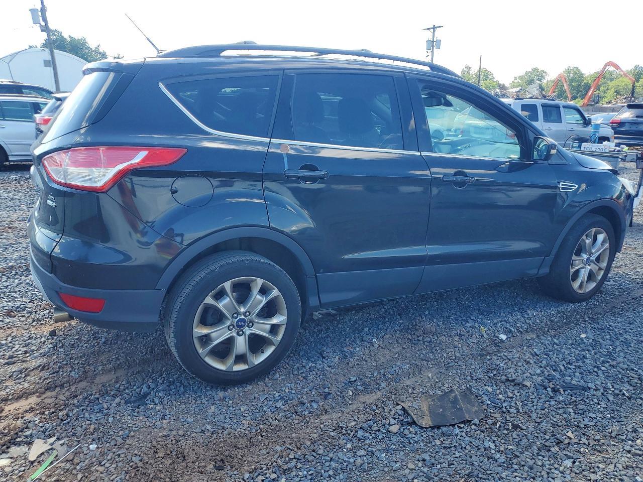 2013 FORD ESCAPE