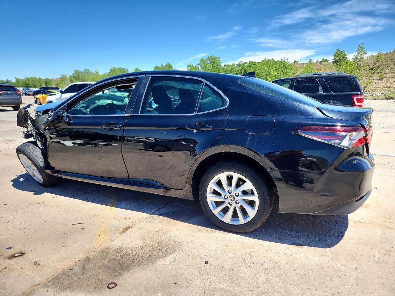 2024 TOYOTA CAMRY