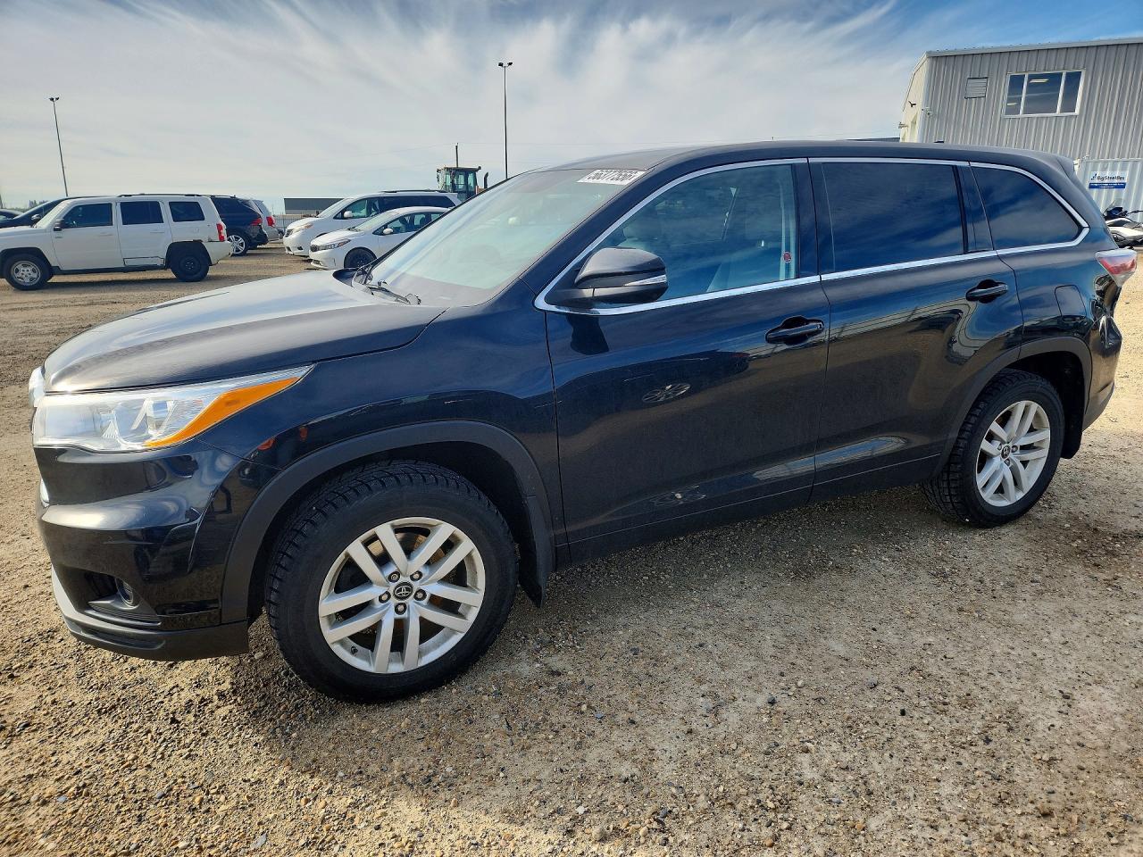 2016 TOYOTA HIGHLANDER