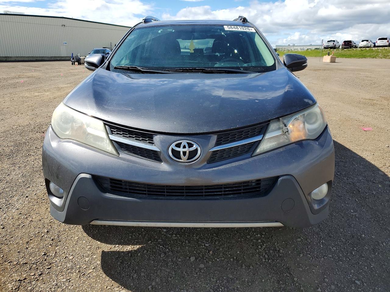 2015 TOYOTA RAV4