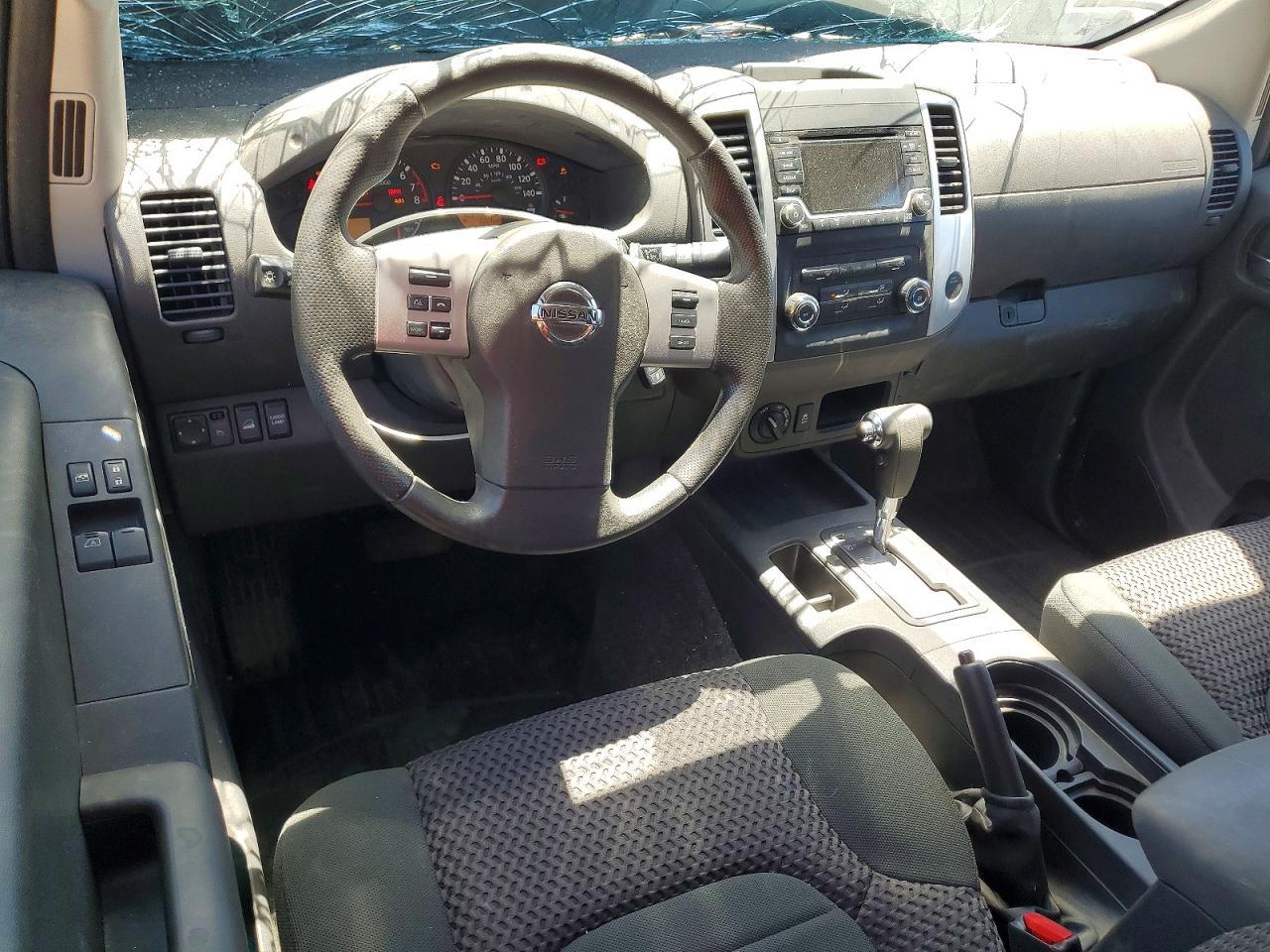2016 NISSAN Frontier