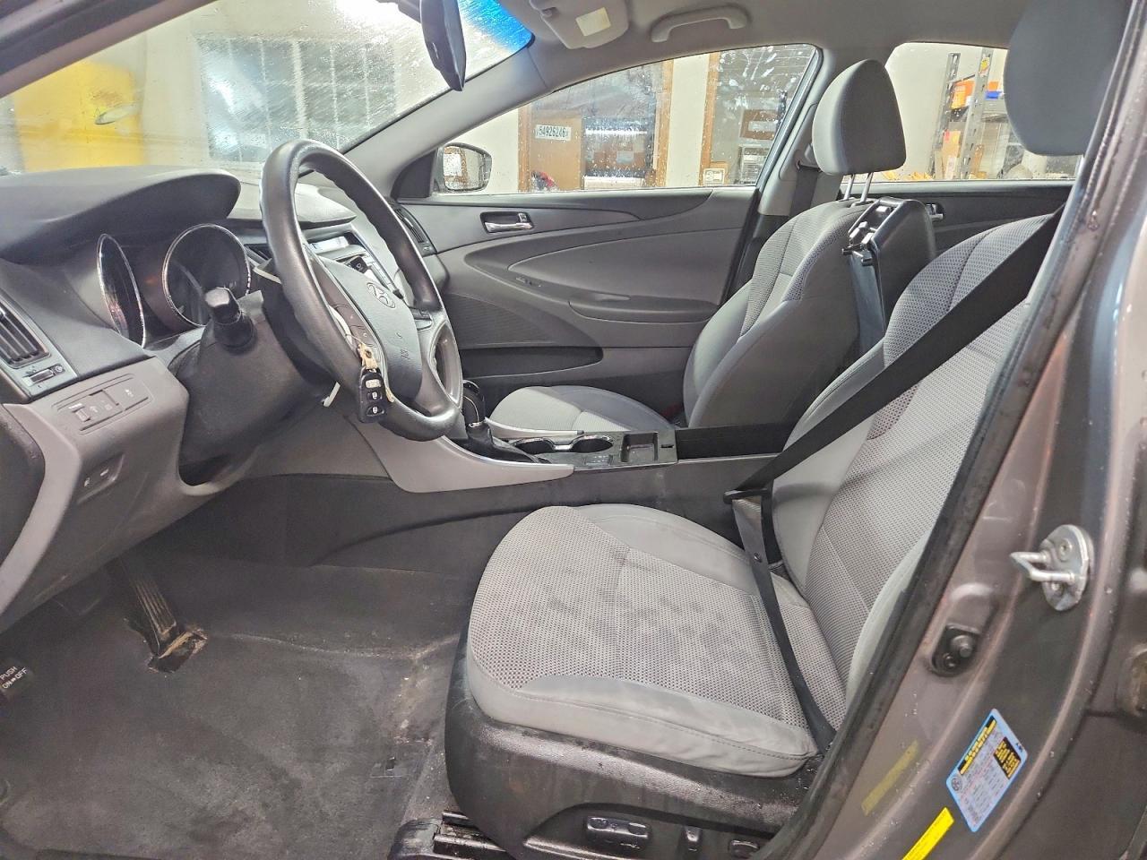 2014 HYUNDAI SONATA