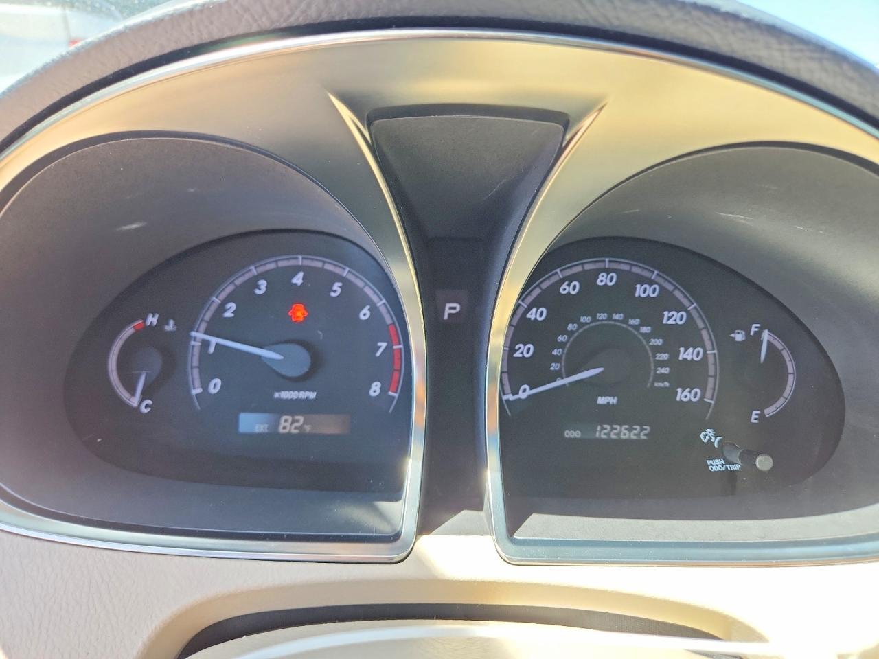 2011 TOYOTA Avalon