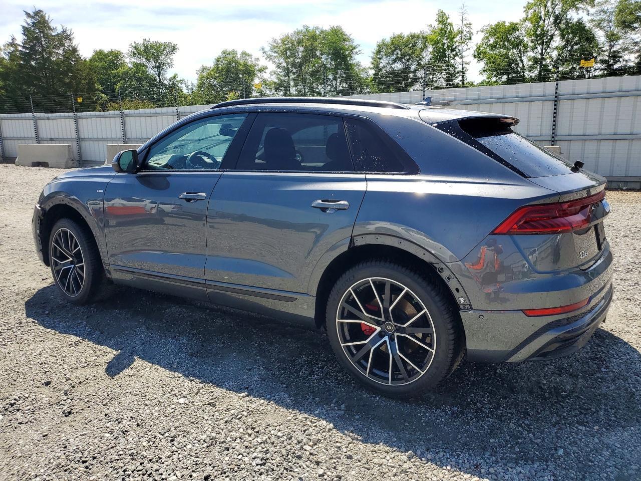 2023 AUDI Q8