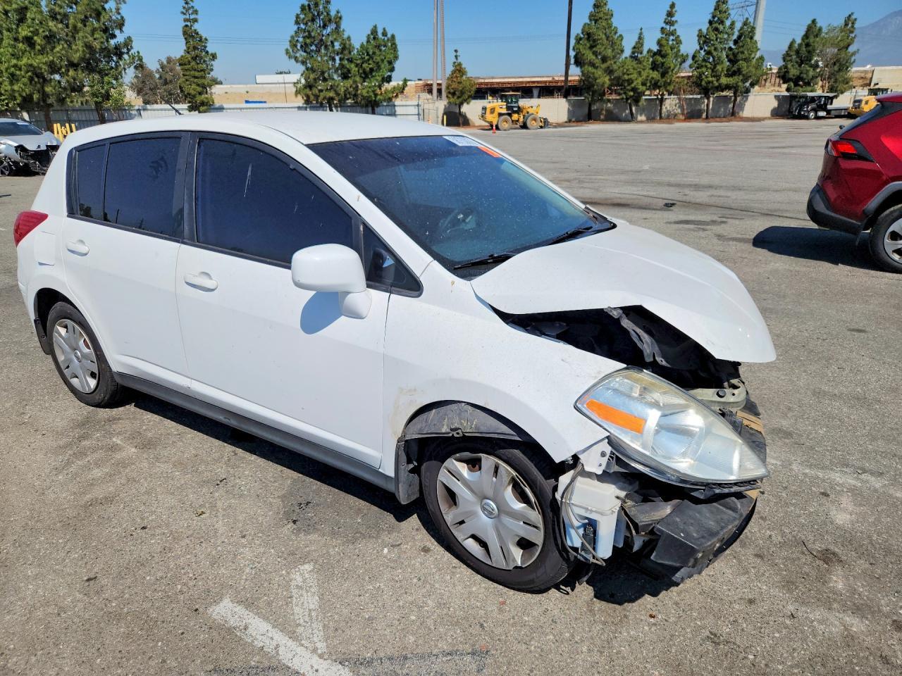 2011 NISSAN VERSA