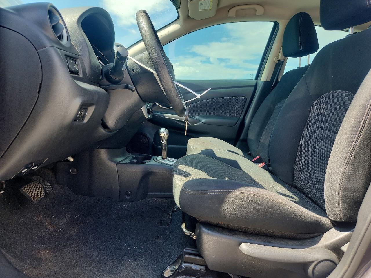 2015 NISSAN VERSA