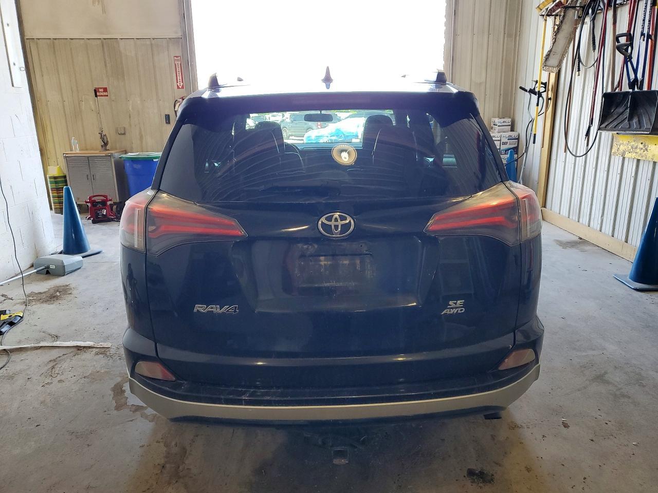 2016 TOYOTA RAV4