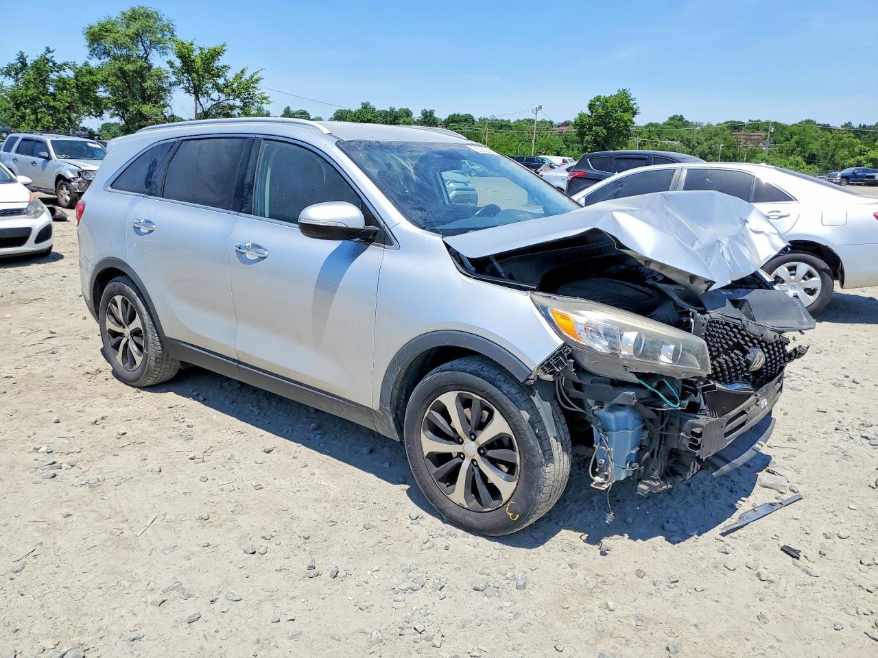 2017 KIA SORENTO