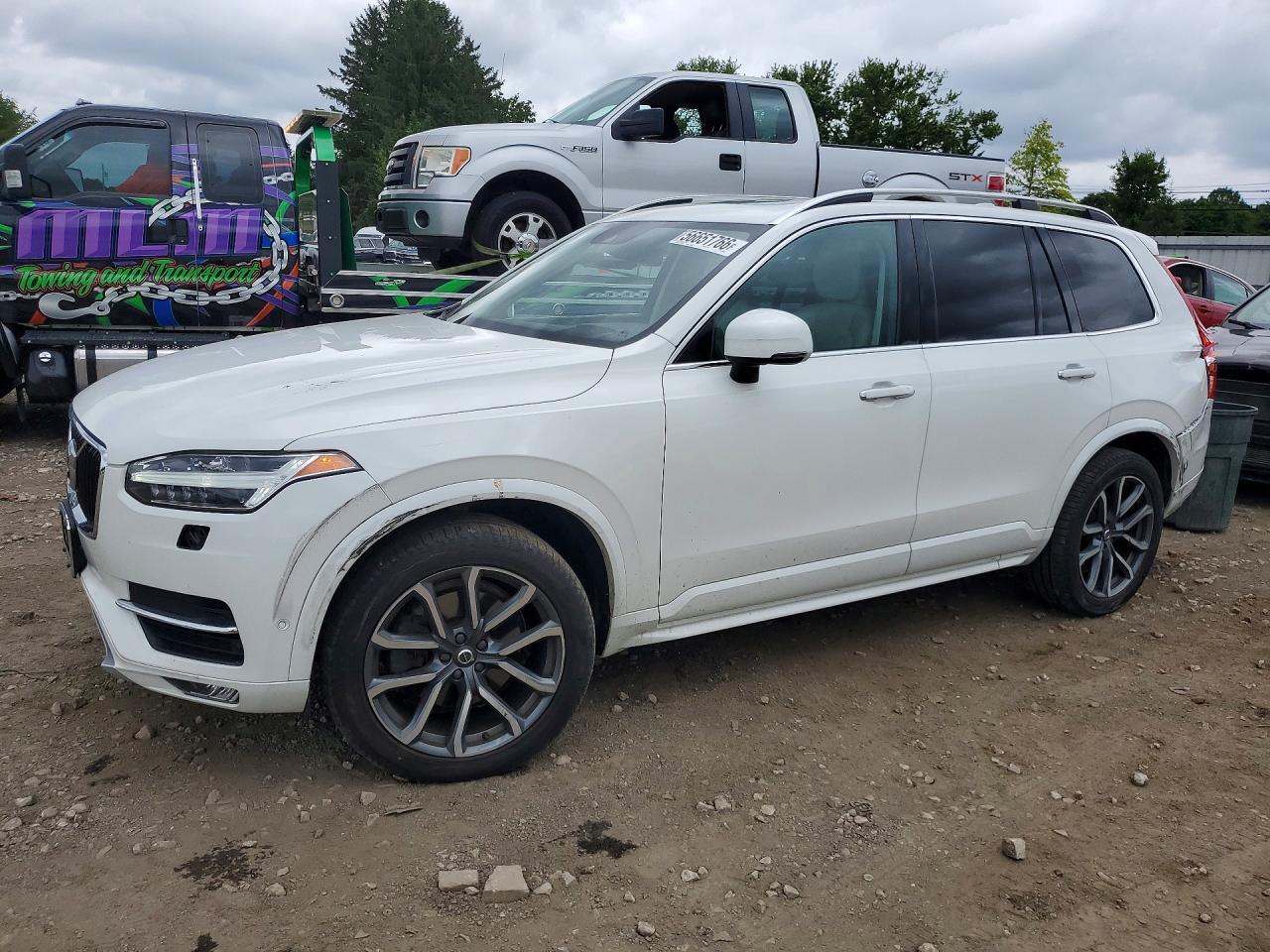 2019 VOLVO XC90