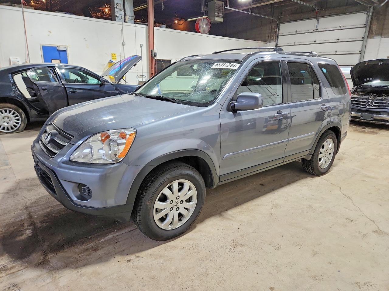 2005 HONDA CR-V